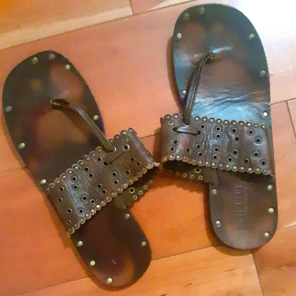 Women's sandals